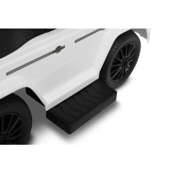 JEŹDZIK MERCEDES G350 D WHITE