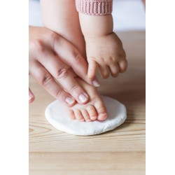 TINY LOVE CREATIONS TLC1660600 Potrójna ramka na zdjęcie i odcisk biała