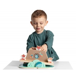 177783 KRYJÓWKA LISÓW DREWNIANA